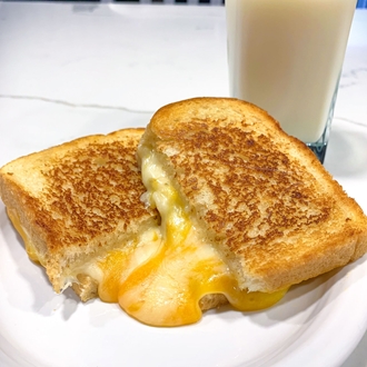 Melty Mess Grilled Cheese (American Dairy Association)