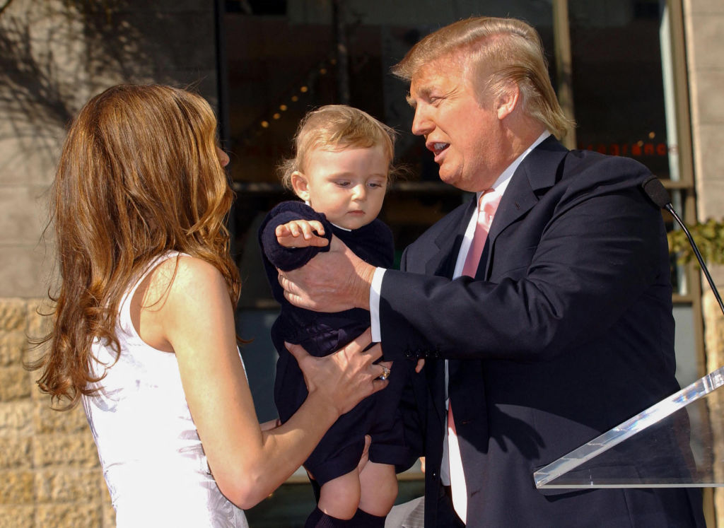 US-ENTERTAINMENT-TRUMP-WALKOFFAME