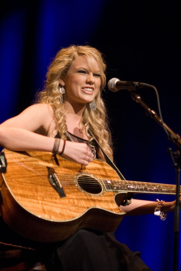 Photo of Taylor SWIFT
