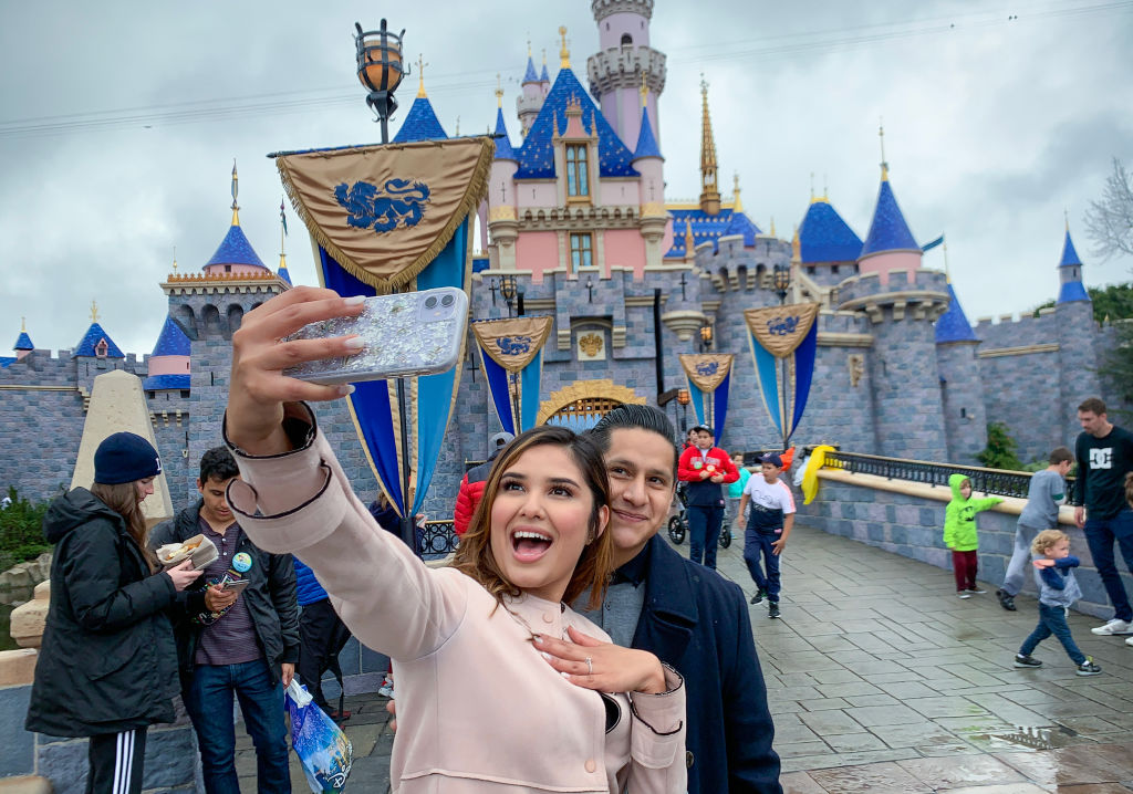 Disneyland Coronavirus Closure