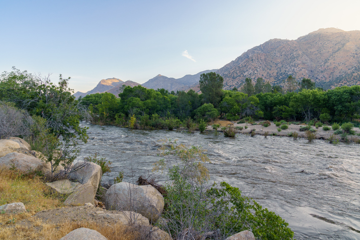 Kern River flowing with water and mountains in Kernville, California