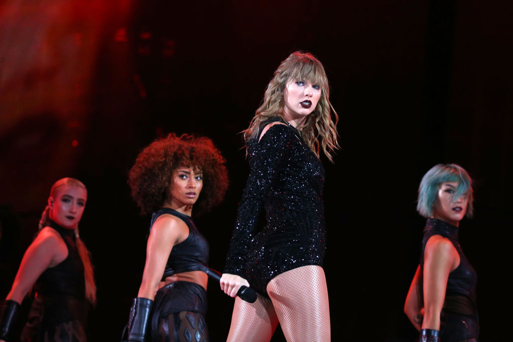 Taylor Swift reputation Stadium Tour - Auckland