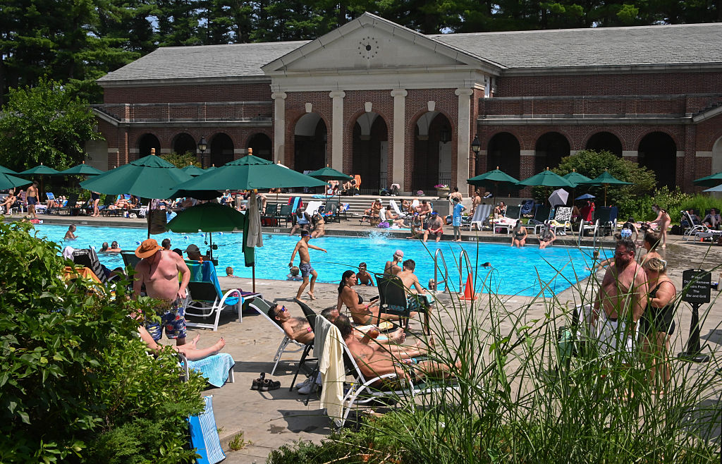 tu072825_weather - The Victoria Pool at Saratoga Spa State Park